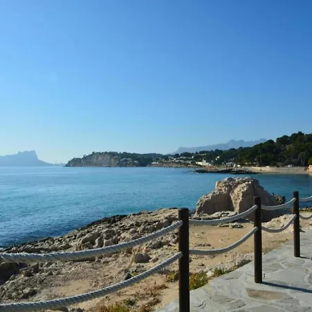 Vila Spacious Family Villa,